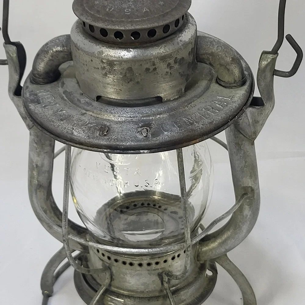 Dietz Vesta Railroad Lantern New York Central Vintage Kerosene Clear Globe USA